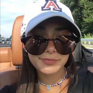 Meet your Posher, Maggie